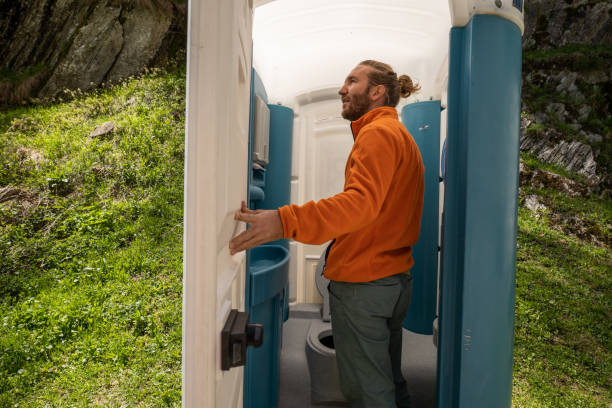Portable Toilet Options We Offer in Port Neches, TX